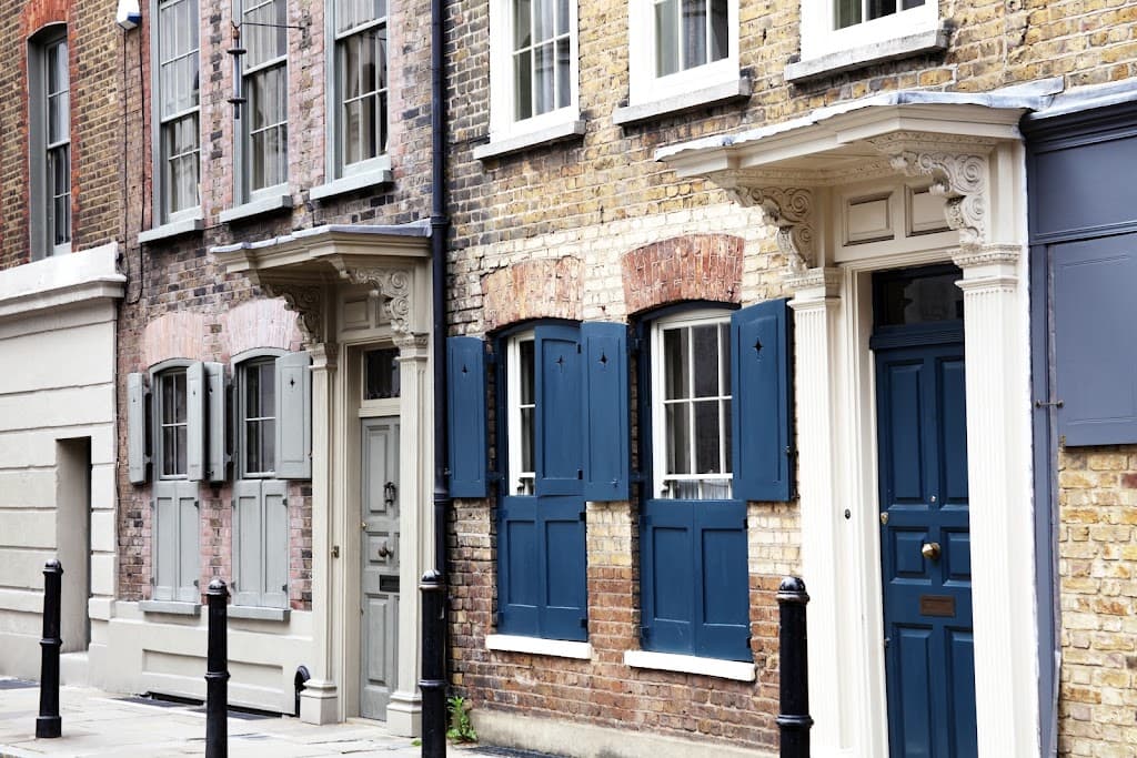 Hallas & Co West. Chartered Building Surveyors.